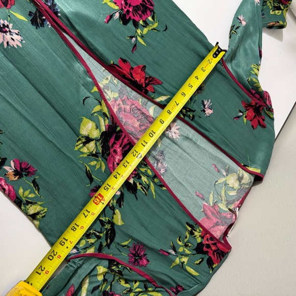 Free People Green and Pink Floral Robe - Picture 6 of 8